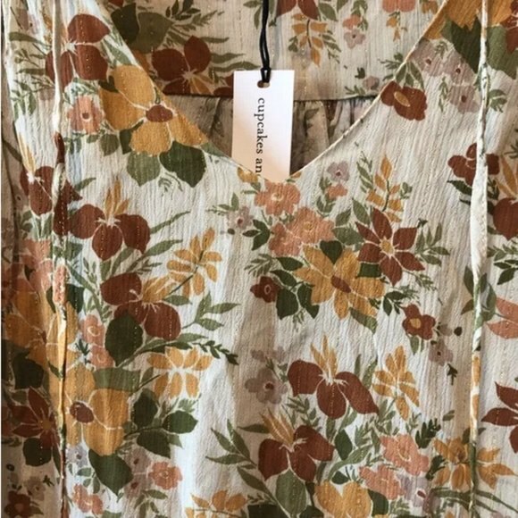 Cupcakes & Cashmere Floral Print Peasant Tie-Neck Blouse Top (NWT) - Picture 3 of 7